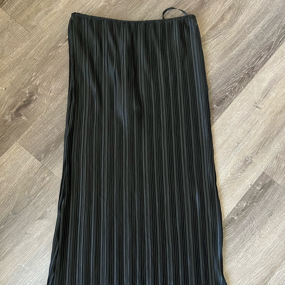 Black pleated midi skirt - Who What Wear collection, Small